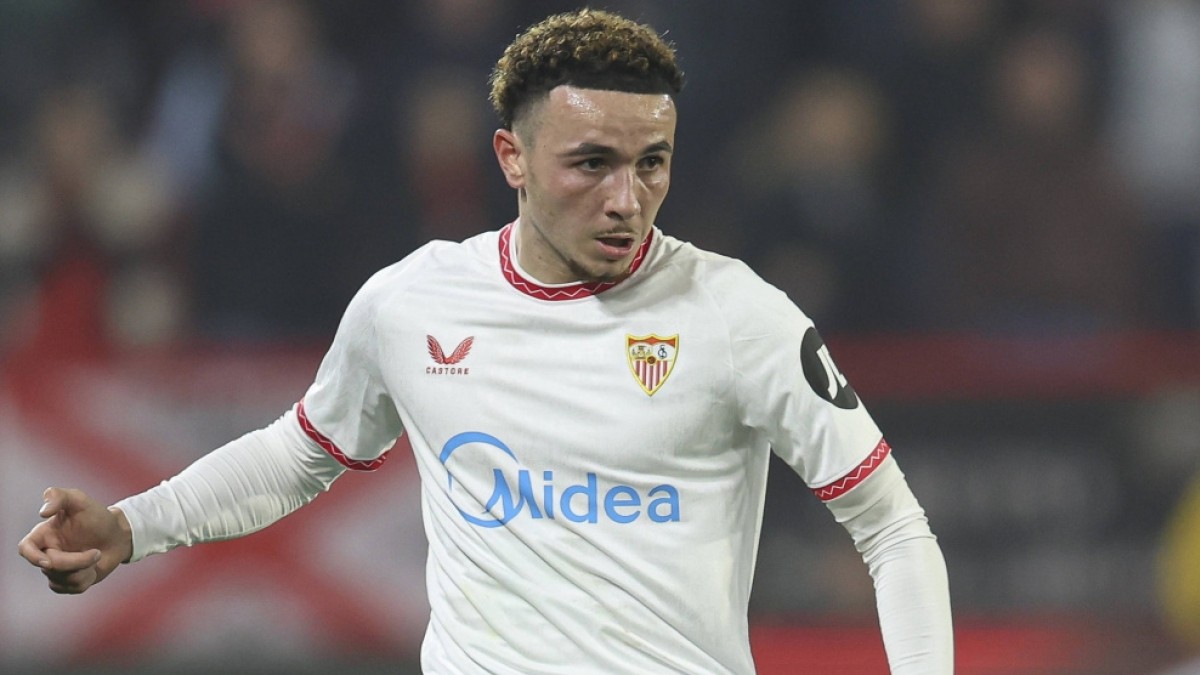 Sevilla FC reacciona ante la lesión de Rubén Vargas con fichaje estratégico