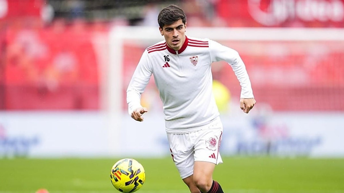 La Juventus intensifica su interés por Juanlu Sánchez ante las reticencias del Sevilla
