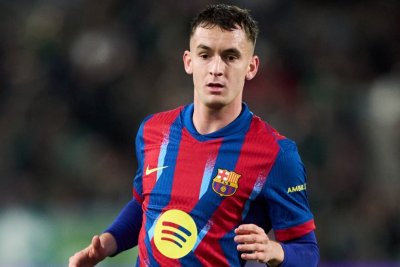Marc Casadó rechaza ofertas para quedarse en el FC Barcelona