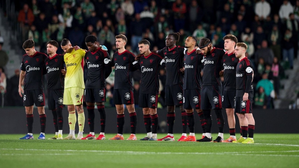El Sevilla FC sostiene su valoración de Kike Salas frente a ofertas insuficientes