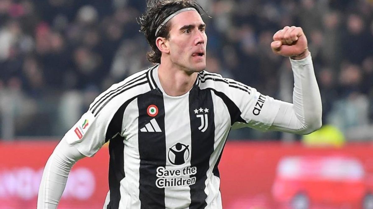 Barcelona fija su mirada en Dusan Vlahovic como potencial relevo de Lewandowski