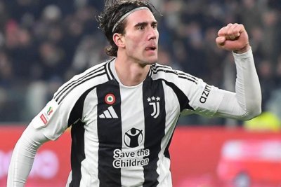 Barcelona fija su mirada en Dusan Vlahovic como potencial relevo de Lewandowski