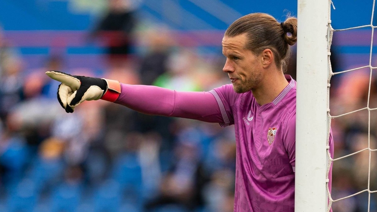 El dilema de Orjan Nyland en Sevilla: entre la suplencia y el interés del Greuther Furth