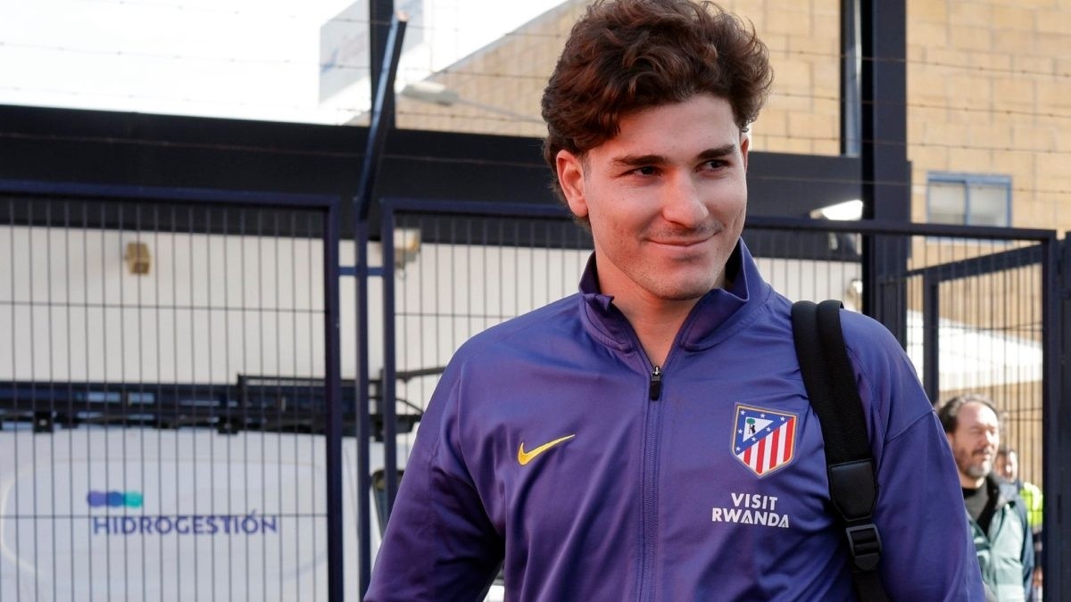 La incertidumbre rodea el futuro de Julián Álvarez en el Atlético de Madrid
