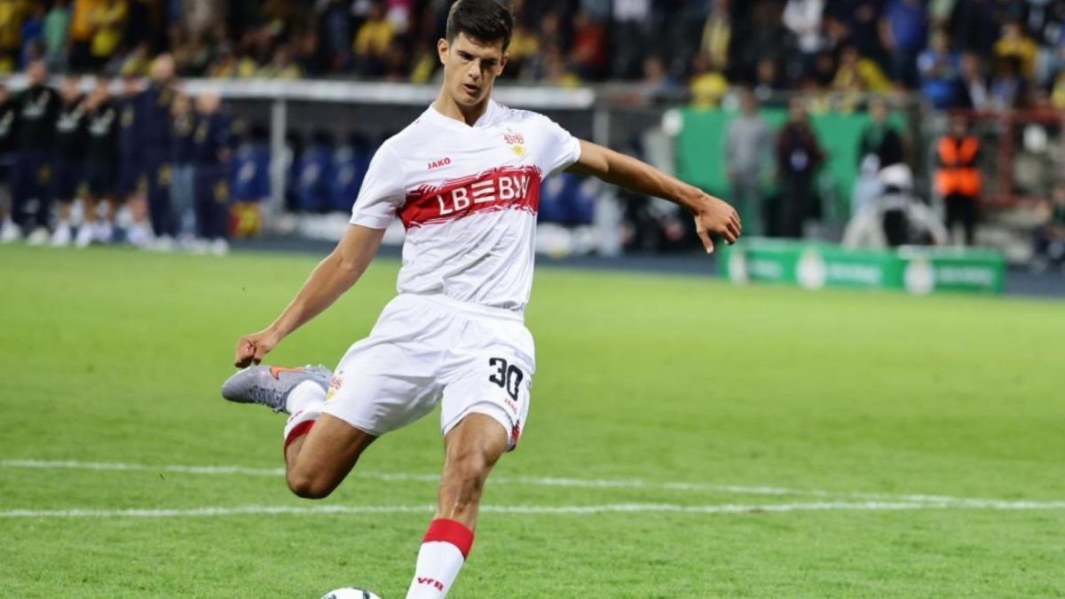 Chema Andrés, el centrocampista que podría regresar al Real Madrid tras una temporada destacada en Alemania