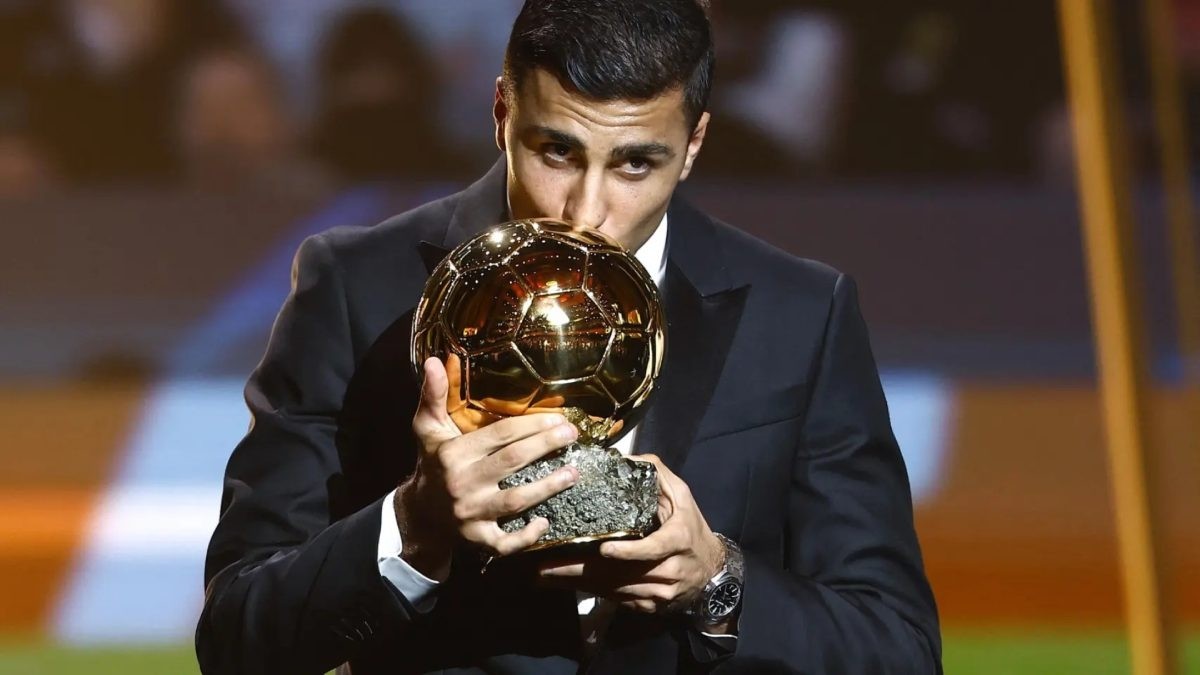 Real Madrid fija su mirada en Rodri Hernández para reforzar su medular