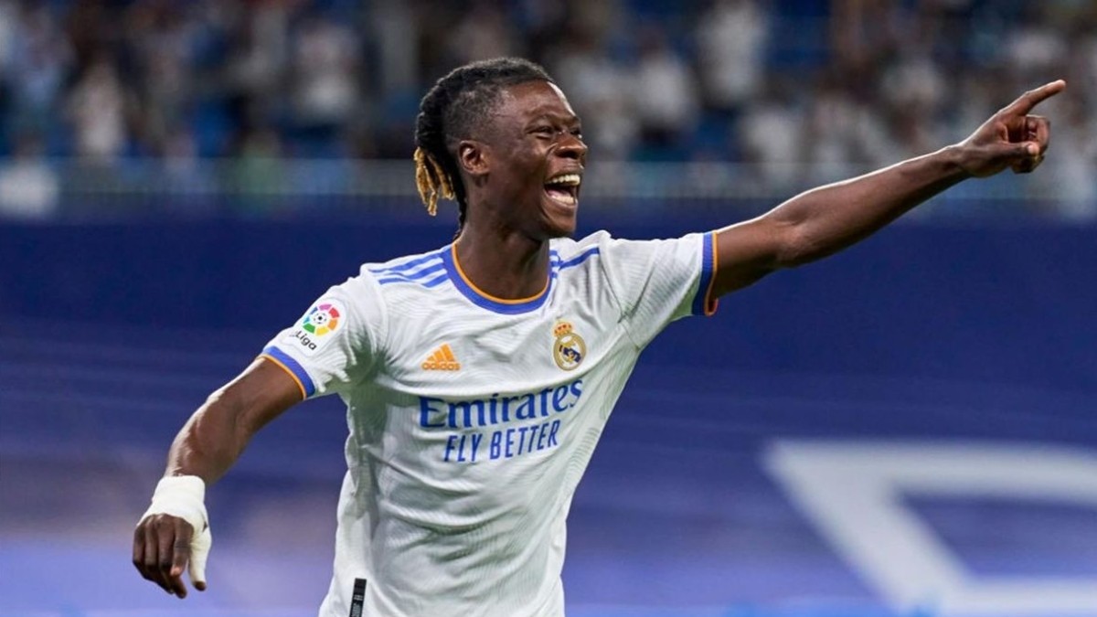 El Real Madrid consideraría ofertas por Camavinga ante su incierto futuro