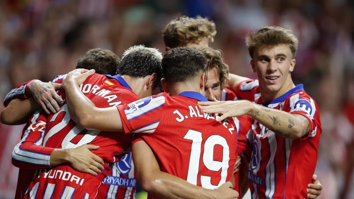 El Atlético de Madrid pone sus ojos en Myles Lewis-Skelly