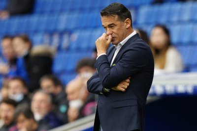 Luis García Plaza redefine la estrategia ofensiva del Sevilla FC