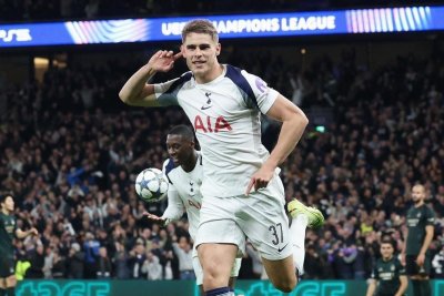 Micky van de Ven, en el punto de mira de grandes clubes europeos