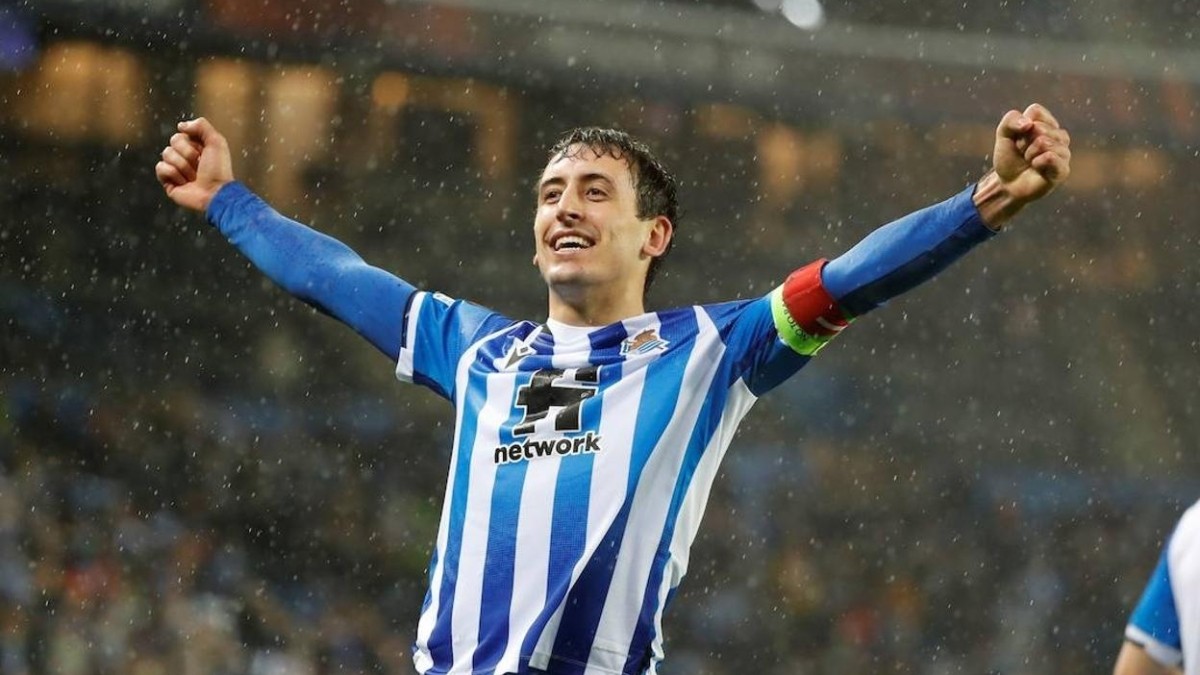 El interés del Aston Villa por Mikel Oyarzabal agita el mercado