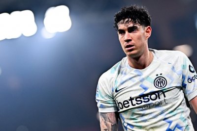 Alessandro Bastoni, cerca de firmar con el Barcelona en un movimiento estratégico