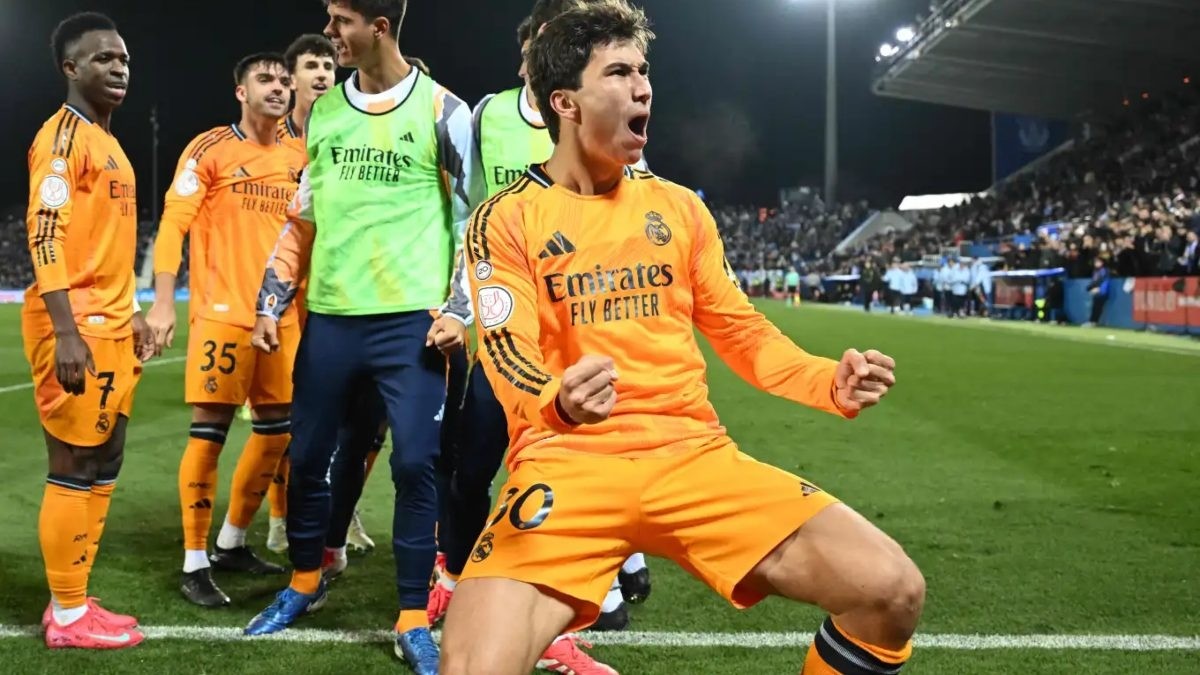 Borussia Dortmund presenta oferta millonaria por Gonzalo García del Real Madrid