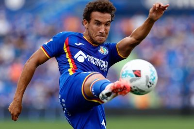 Luis Milla, en el punto de mira del Villarreal para revitalizar su centro del campo