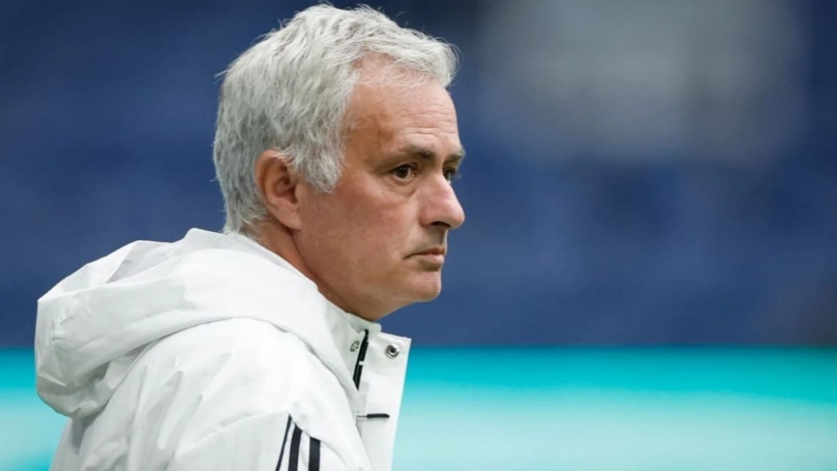 José Mourinho, entre la cautela en Benfica y las expectativas del Real Madrid