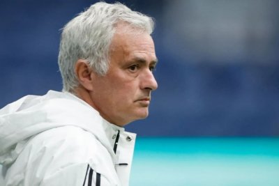 José Mourinho, entre la cautela en Benfica y las expectativas del Real Madrid