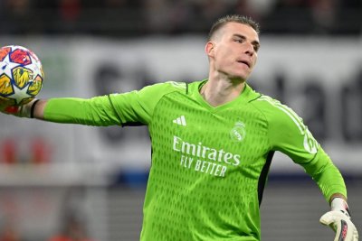 Andriy Lunin, entre la continuidad en el Madrid y el protagonismo en el Inter