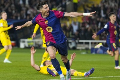 El dilema de Lewandowski: entre la tentación saudí y el interés europeo