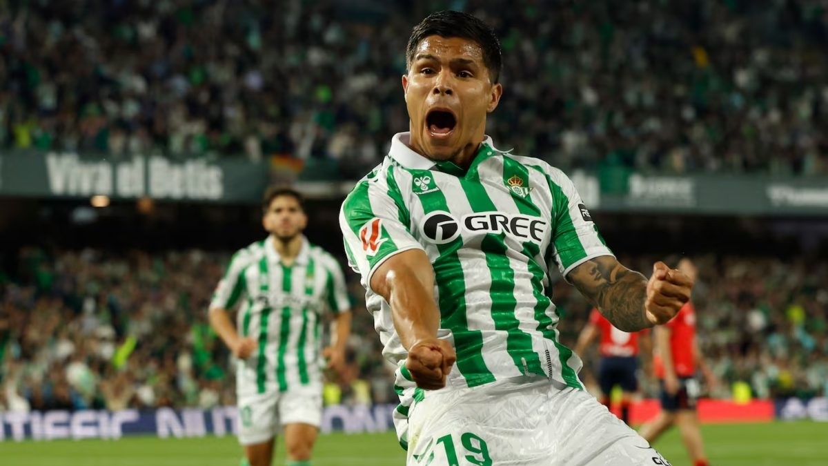 Cucho Hernández, en el radar del Barça para reforzar su ataque