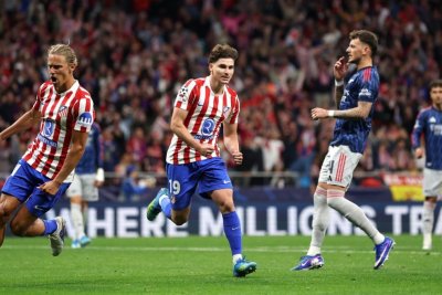 Arsenal y Barcelona en lucha intensa por Julián Álvarez