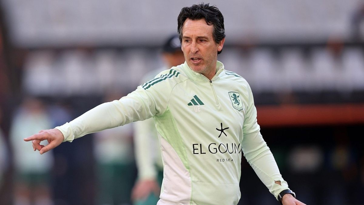 El Aston Villa aprieta por Dion Lopy y el Almería fija el precio en 25 millones