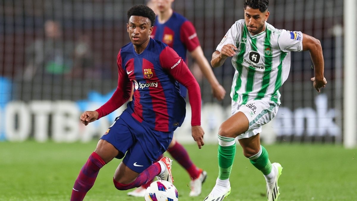 Balde, en el escaparate: la Premier y Arabia Saudí llaman a la puerta del lateral del Barça