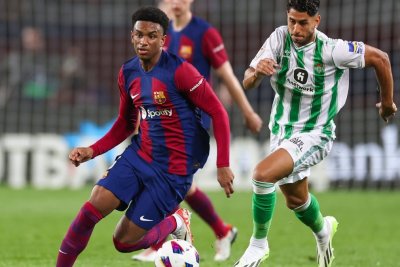 Balde, en el escaparate: la Premier y Arabia Saudí llaman a la puerta del lateral del Barça