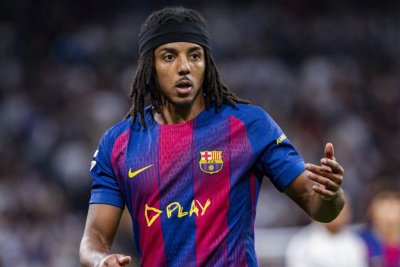 El Barcelona estudia escuchar ofertas por Koundé y ve a Eric García como relevo