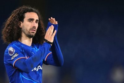 El Chelsea fija en 50 millones la salida de Marc Cucurella y el Atlético acelera