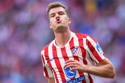 La Juventus aprieta por Sørloth y el Atlético estudia una salida con margen de negociación