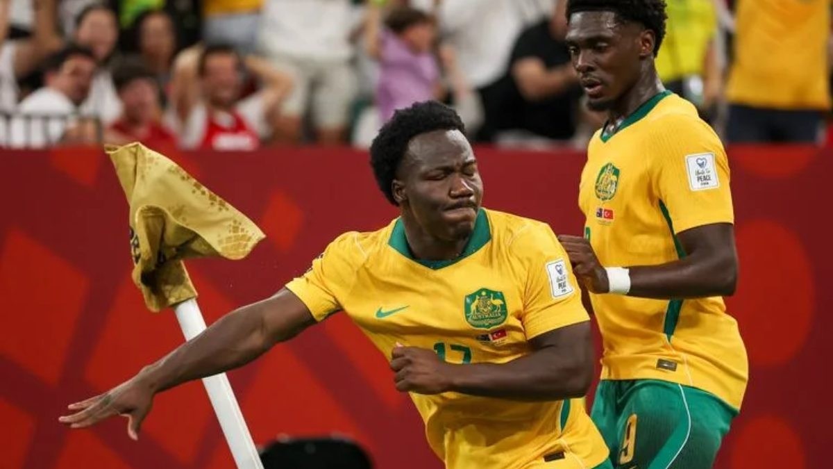El Villarreal se mueve por Nestory Irankunda tras su gran arranque en el Mundial
