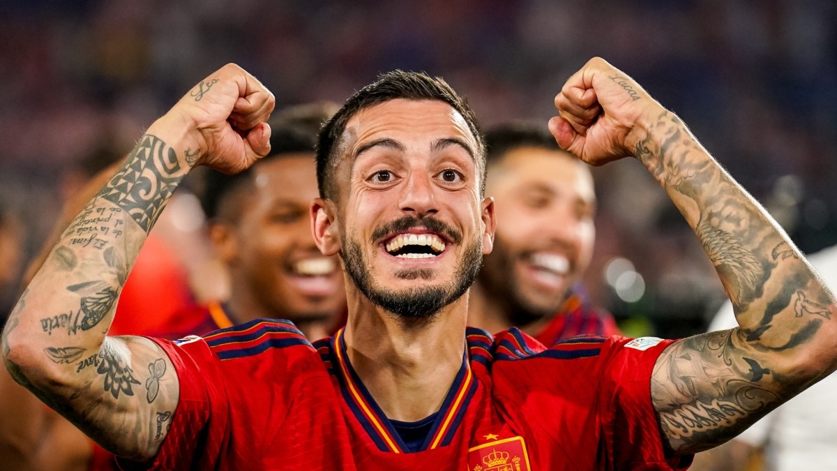 Joselu, muy cerca de volver a LaLiga como primer refuerzo del Betis