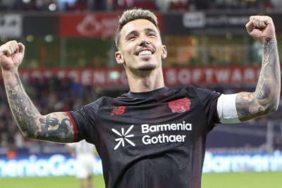 El Atlético acelera por Grimaldo y ya tiene el sí del lateral para cerrar el fichaje