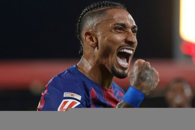 Al-Nassr y Al-Hilal reactivan su interés por Raphinha y el Barça se prepara para escuchar ofertas