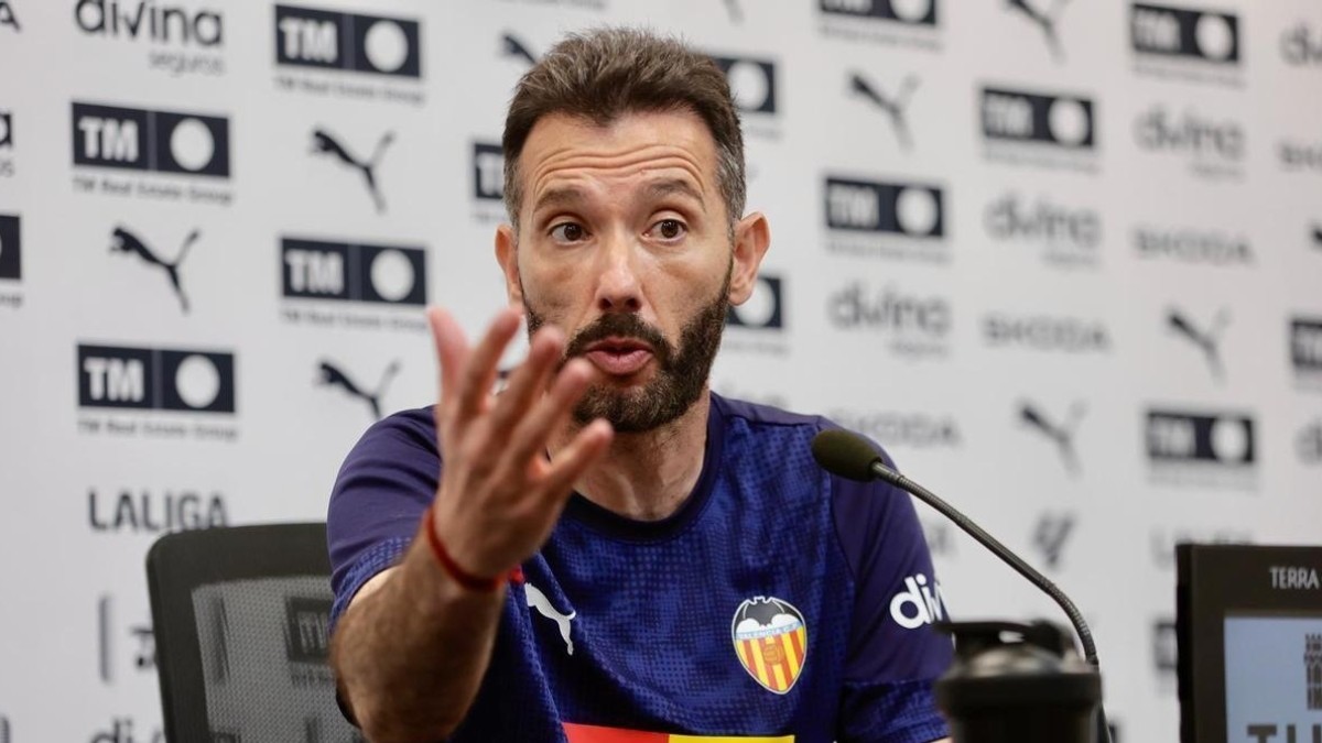 El Valencia blinda a Víctor Jr hasta 2029 tras ejecutar su compra al Levante