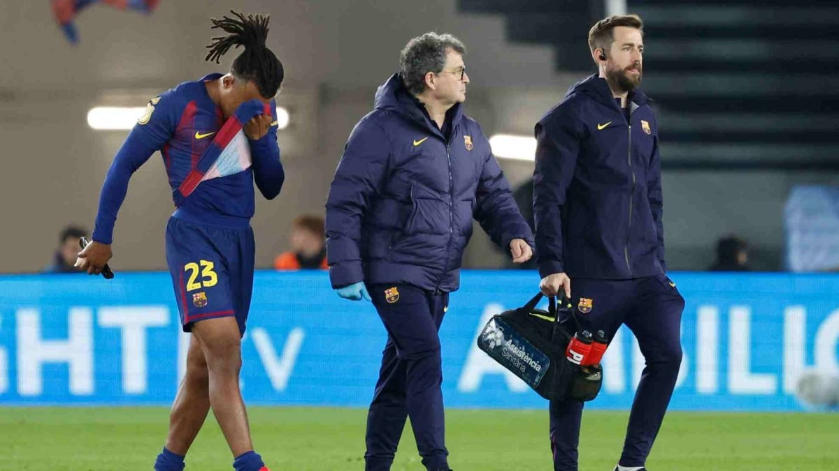 Koundé deja de ser intocable en el Barça y el club escucha ofertas