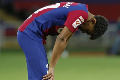 El Barça frena su apuesta por Jesse Bisiwu ante las altas exigencias del Brujas