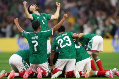 Érik Lira entra en la agenda del Villarreal tras su impulso en el Mundial 2026