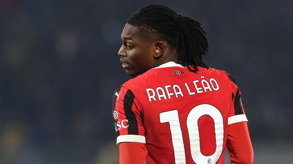 El Barcelona estudia la cesión de Rafael Leao y abre una vía para un gran fichaje