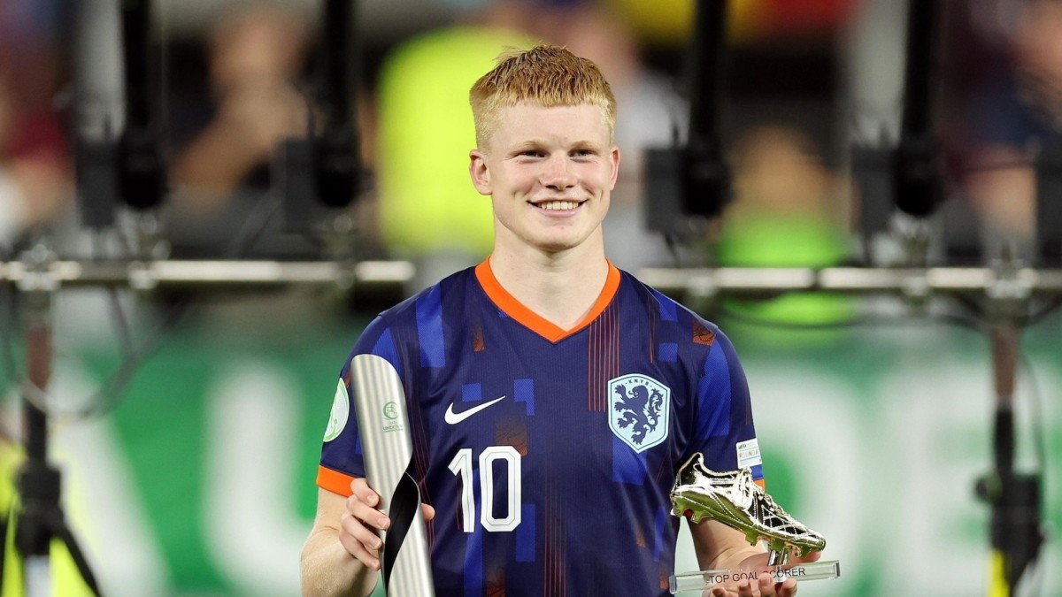 Kees Smit no garantiza seguir en el AZ Alkmaar y alimenta el interés de Real Madrid y Barcelona