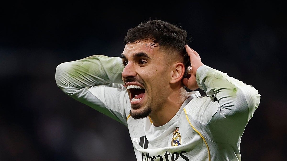 Dani Ceballos espera al Betis mientras el Ajax aprieta por su fichaje
