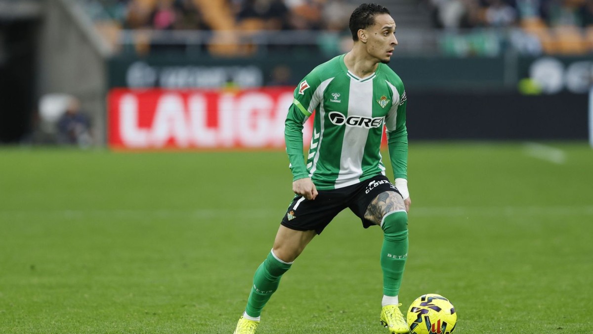 El Betis se mueve por Julian Brandt y estudia una operación sin traspaso