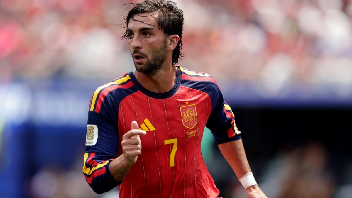 El PSG aprieta por Ferran Torres y el Barça fija el precio en 50 millones