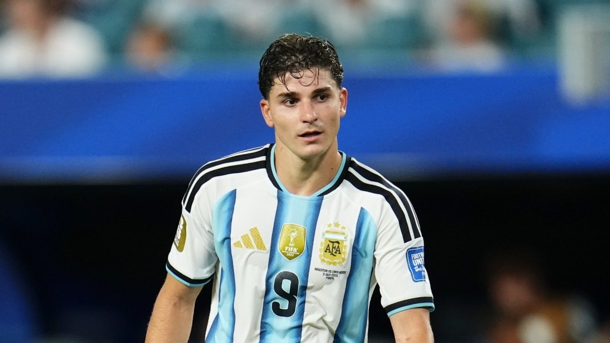 Julián Álvarez, la pieza que puede desbloquear el mercado del Atlético y acercar al Barça