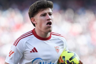 El Nottingham Forest se suma a la puja por Oso y complica los planes del Sevilla