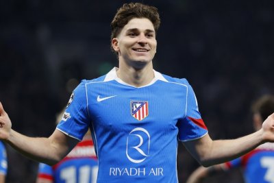 El Arsenal estudia una vía con Gyokeres para intentar fichar a Julián Álvarez