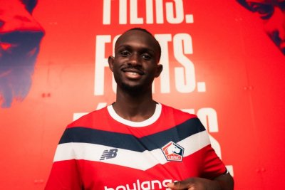 Nianzou sale del Sevilla rumbo al Lille con una rebaja salarial drástica
