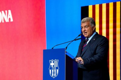El Bournemouth cierra la puerta a Kroupi y frena el plan ofensivo del Barcelona