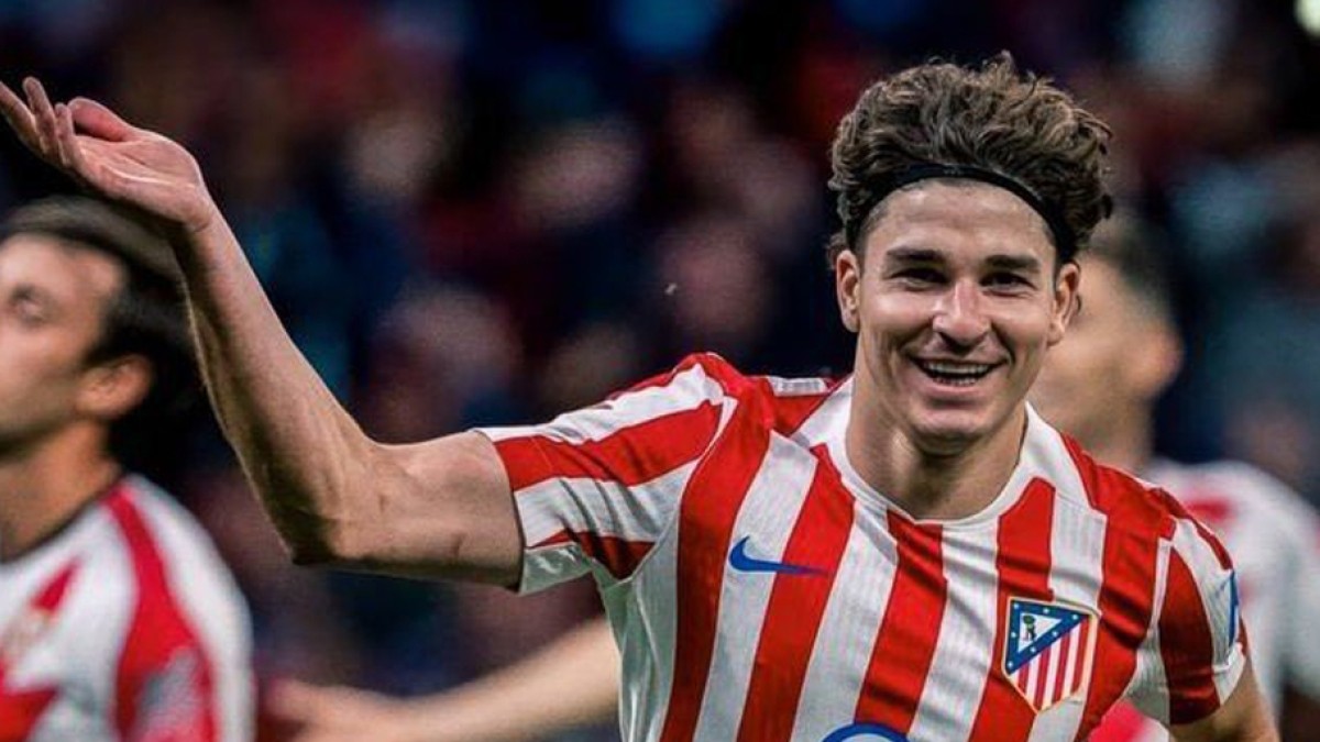 El Arsenal prepara una oferta de más de 165 millones por Julián Álvarez con Gyökeres en la operación