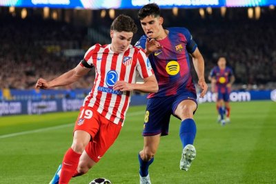 El Barcelona prepara una última oferta por Jorge Salinas mientras el Racing se aferra a la cláusula